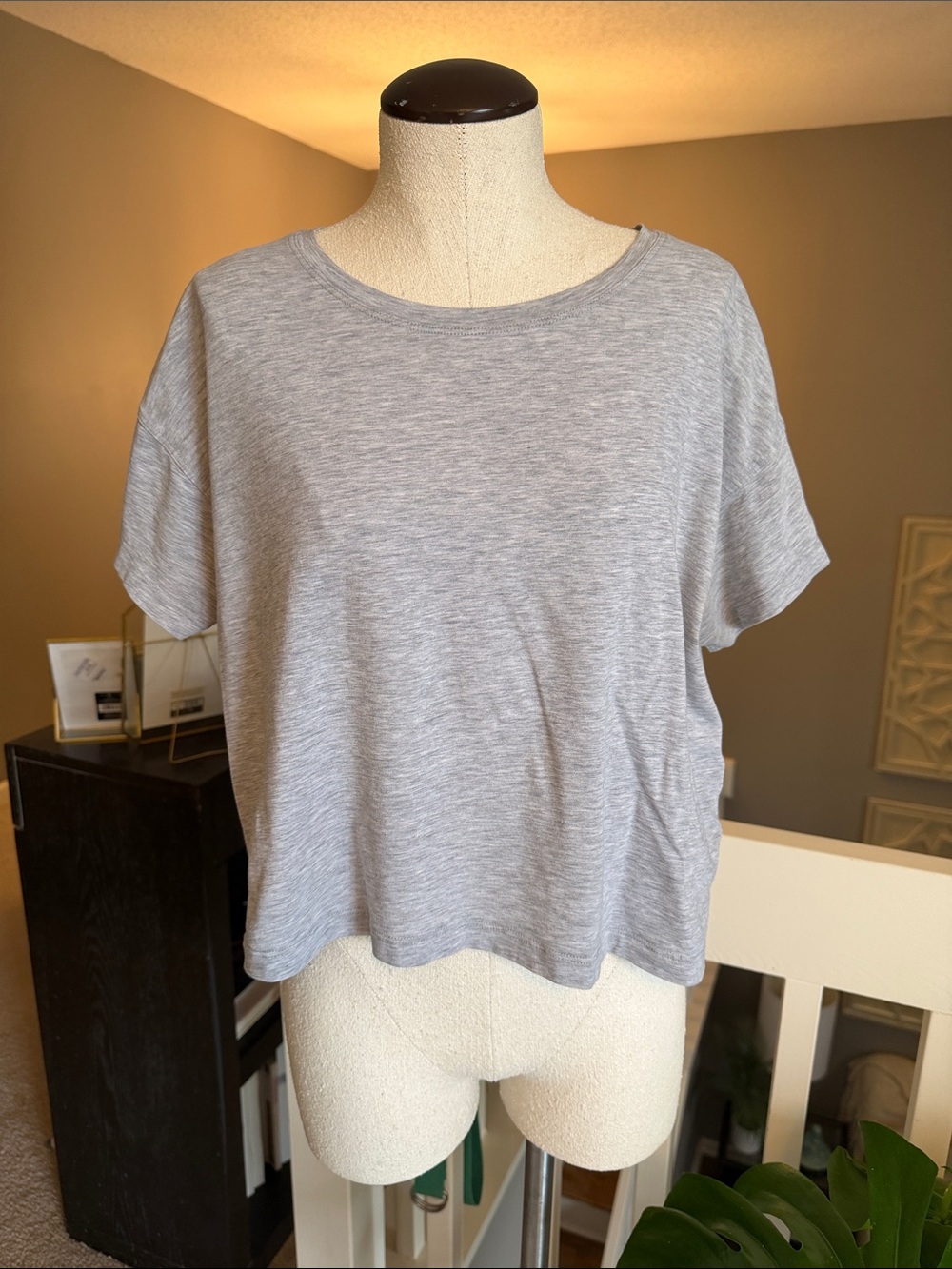 Lululemon Grey Cates Tee